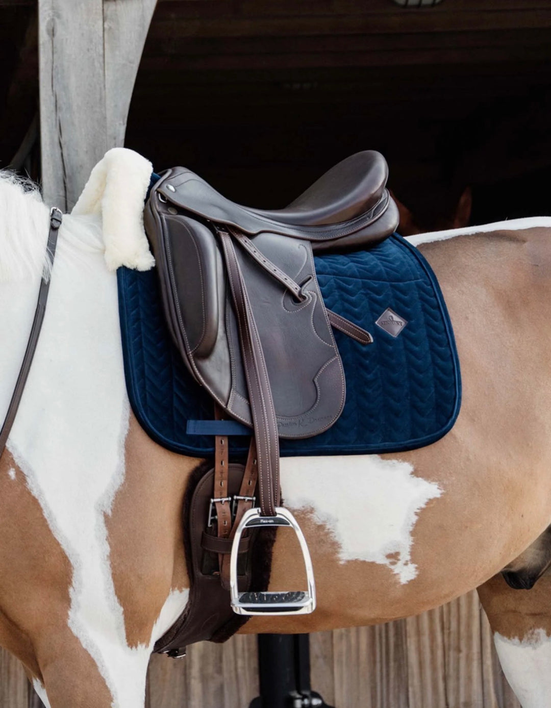 Kentucky Skin Friendly Velvet Dressurunderlag - Navy