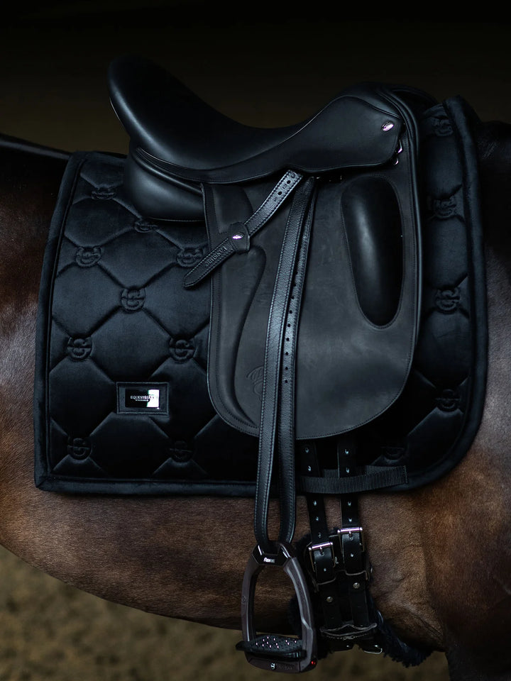 Equestrian Stockholm Dressur Underlag - Velvet Black
