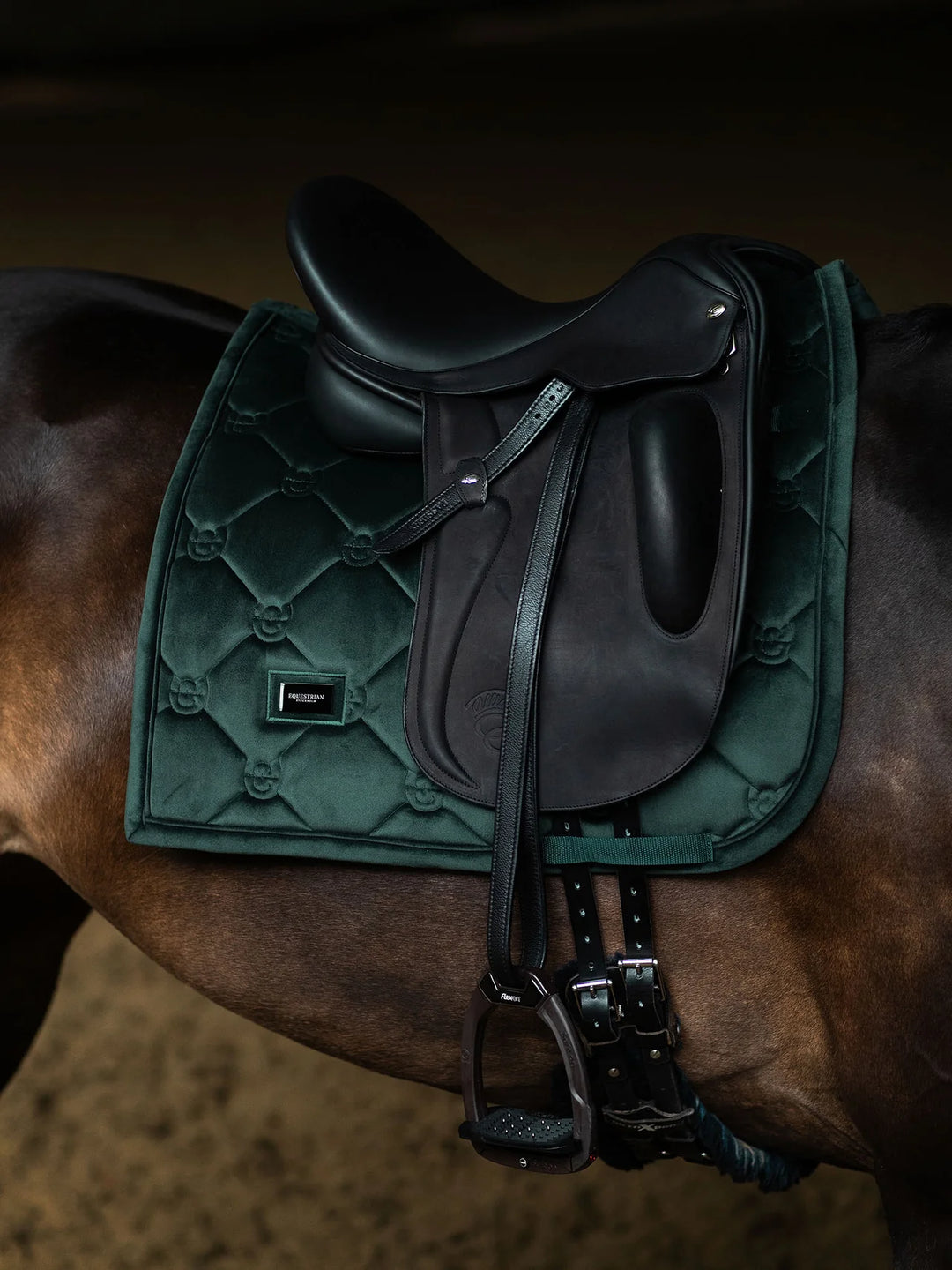 Equestrian Stockholm Dressur Underlag - Velvet Sycamore Green