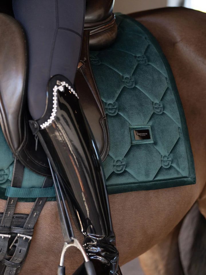 Equestrian Stockholm Dressur Underlag - Velvet Sycamore Green