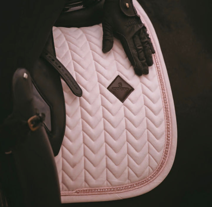 Kentucky Horsewear dressurunderlag Velvet Pearls - Soft Rose