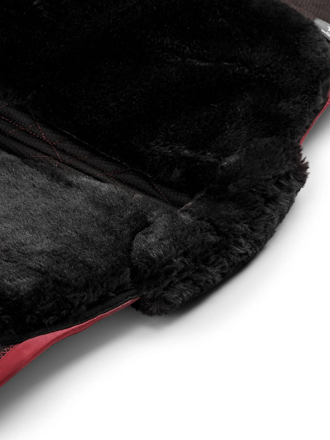 Equestrian Stockholm Dressur Underlag - Bordeaux Vegan Fur