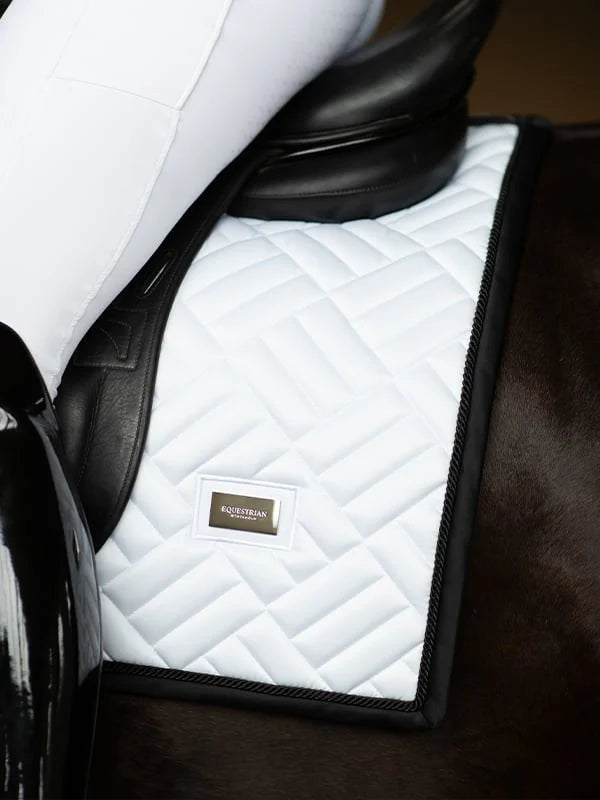 Equestrian Stockholm Dressur Underlag - Modern White Black