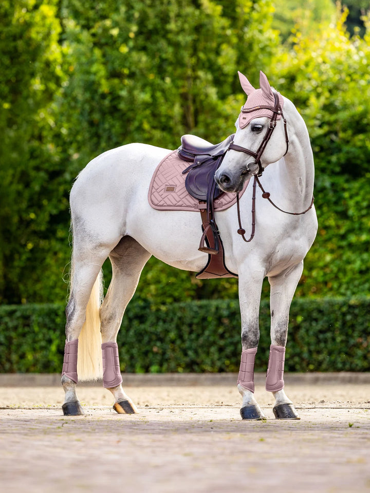 Equestrian Stockholm Spring Underlag - Modern Midsummer Blush