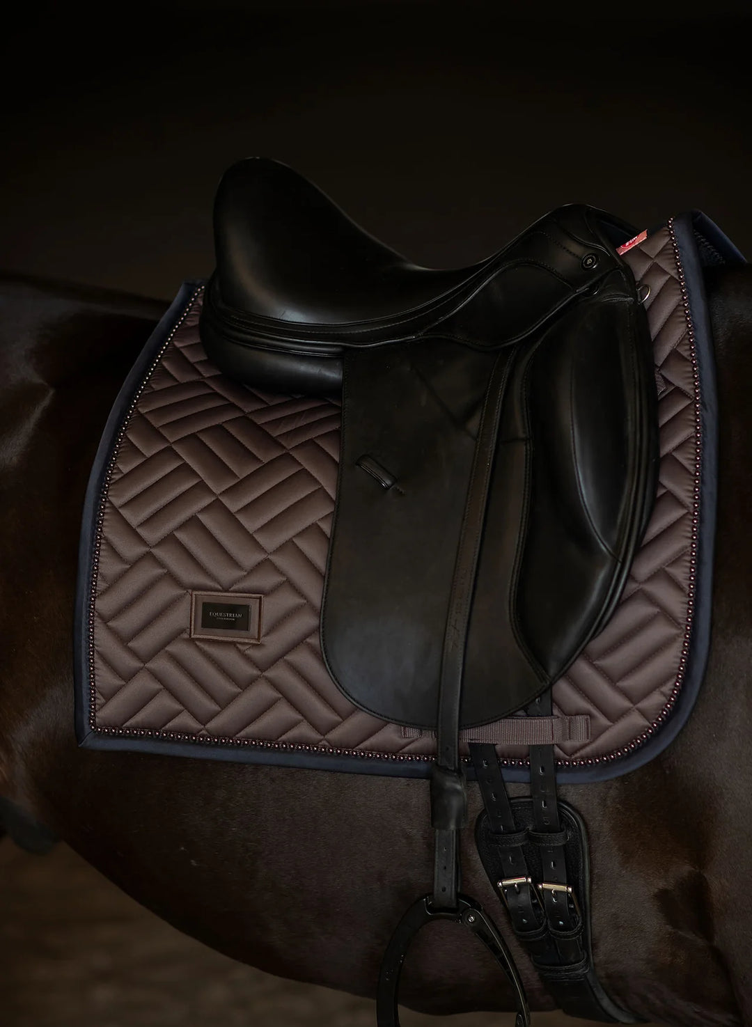 Equestrian Stockholm Dressur Underlag - Modern Mocha