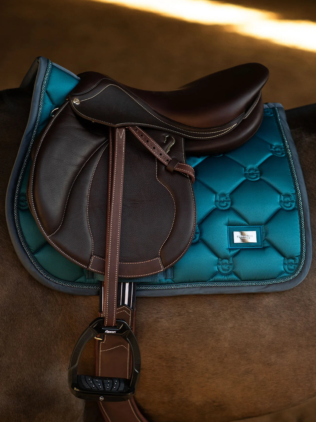 Equestrian Stockholm Spring Underlag - Teal Blue