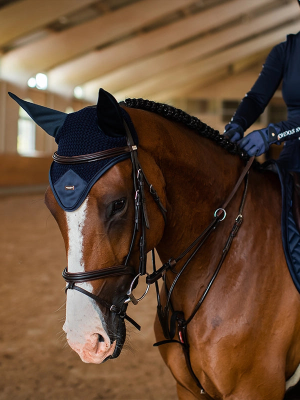 Equestrian Stockholm hut - Modern Tech Navy