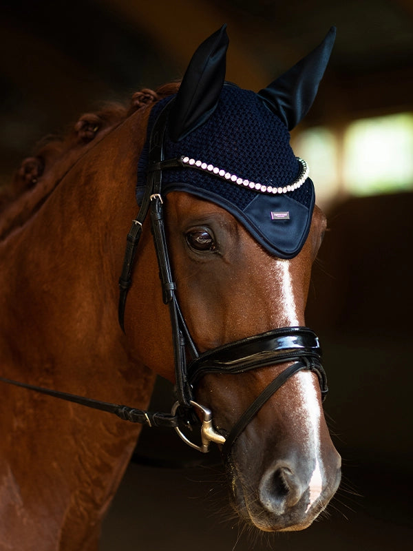 Equestrian Stockholm hut - Modern Tech Navy