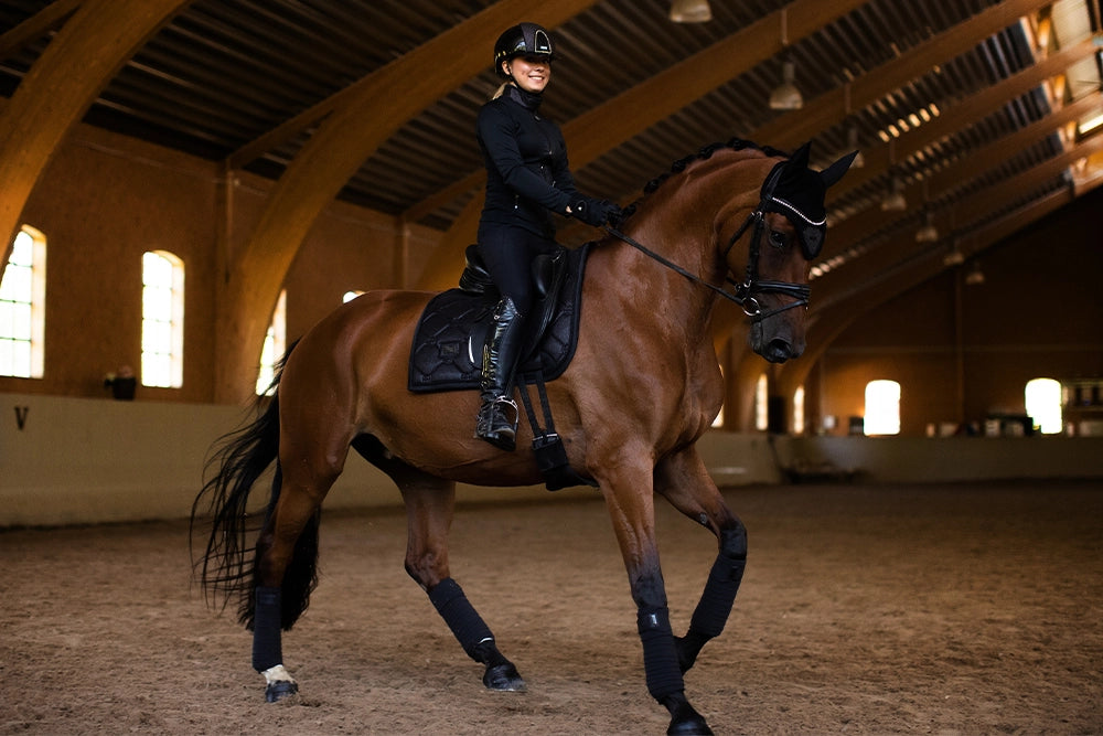 Equestrian Stockholm Dressur Underlag - Black Glimmer